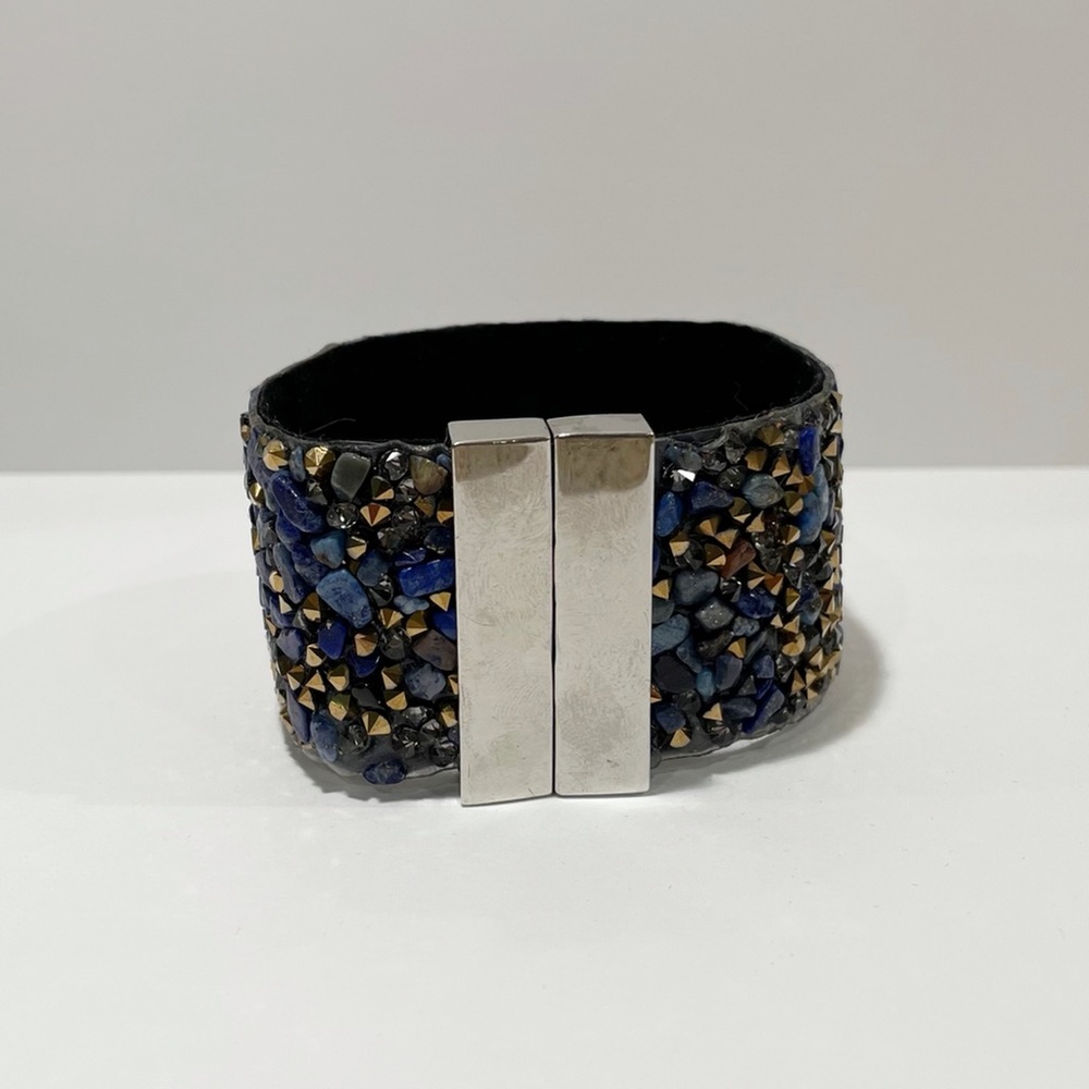 Stone Bracelet with Magnetic Closure